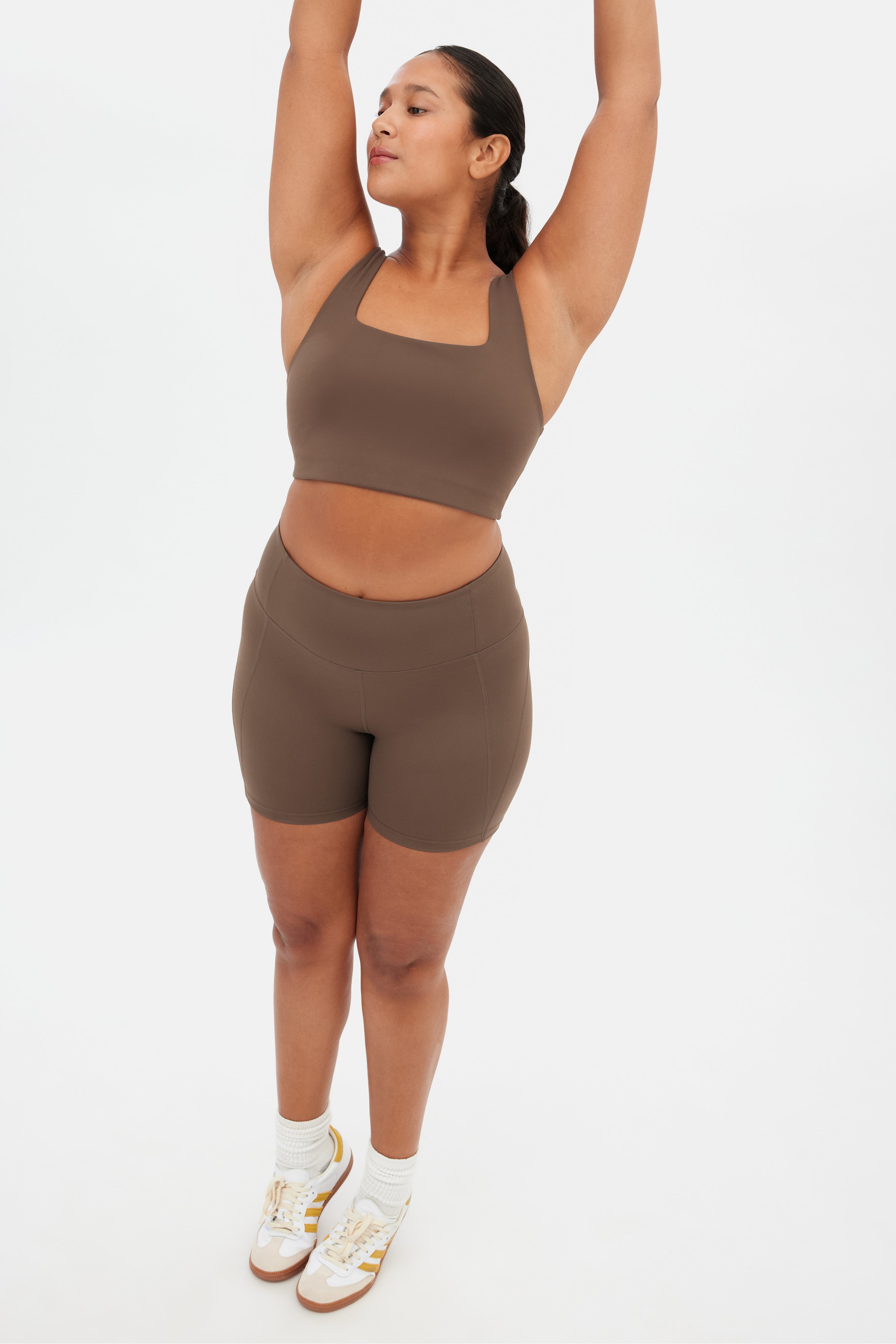 Café High-Rise Run Short