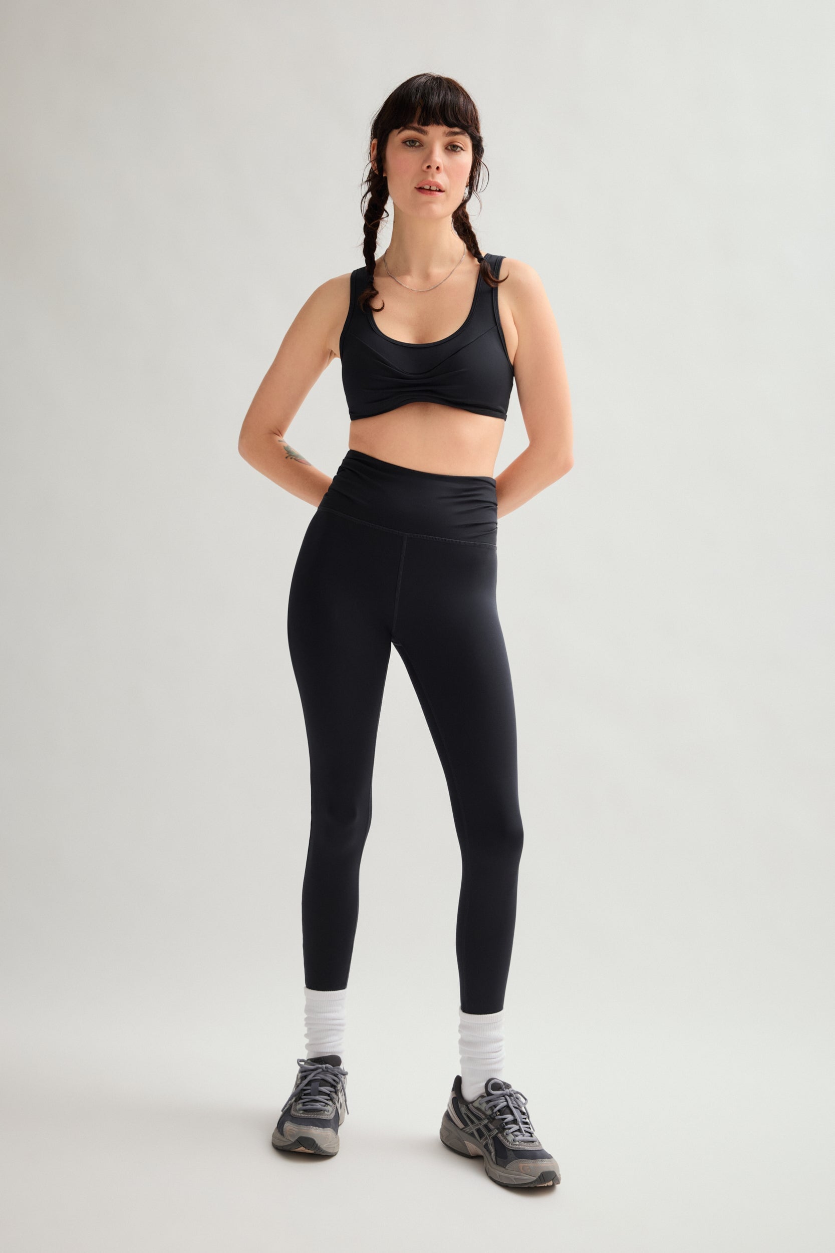 Black Compressive Pleated Waistband Legging